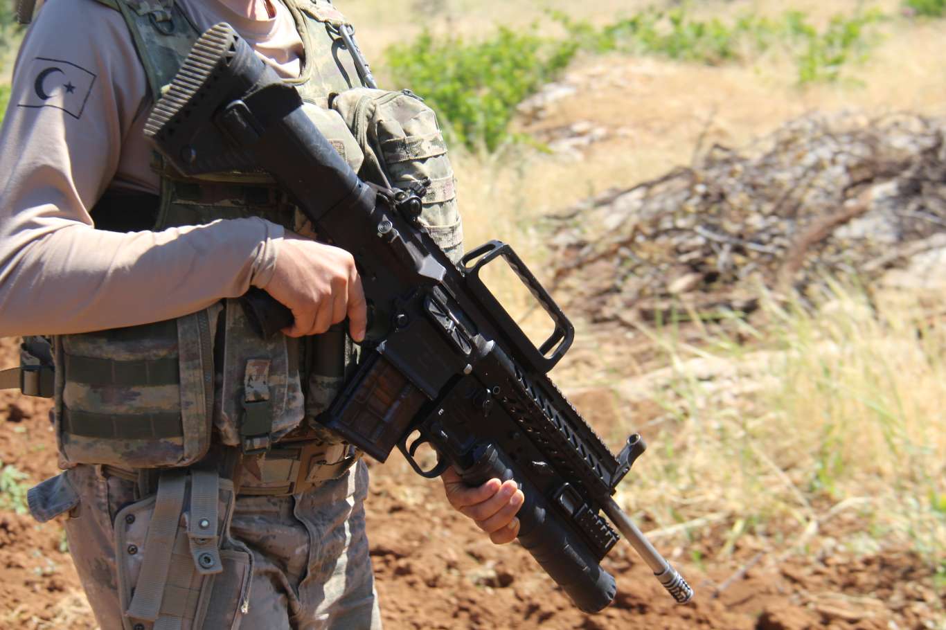 Eren operasyonunda öldürülen PKK elemanı kırmızı bültenle aranıyordu Eren operasyonunda öldürülen PKK elemanı kırmızı bültenle aranıyordu